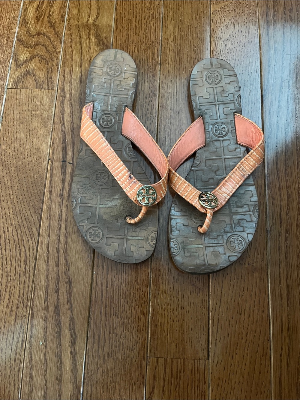 Tory Burch Salmon Leather Logo Thora Thong Sandals
